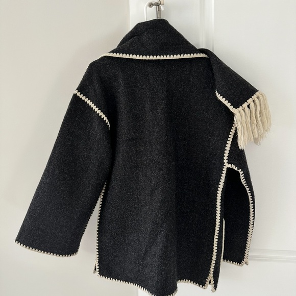 Toteme Black Wool Coat with Cream Trim and Scarf - Picture 2 of 4